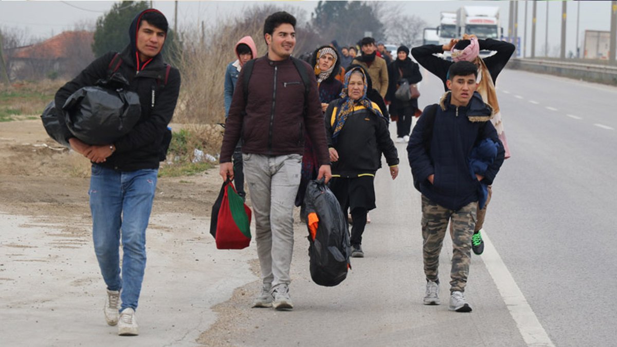 Göç İdaresi'nden o iddiaya yalanlama geldi: Yabancıların ikamet izni...
