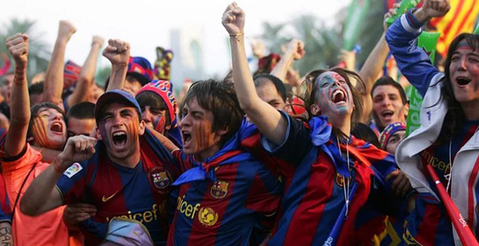 Barcelona geçen sezon gelir rekoru kırdı