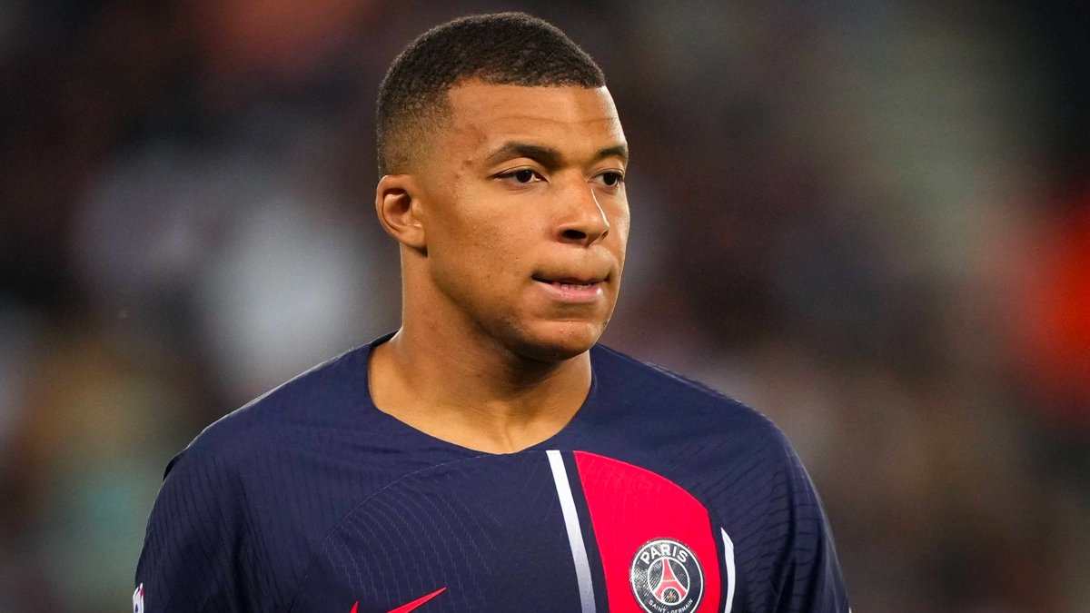 PSG’de Mbappe kadro dışı
