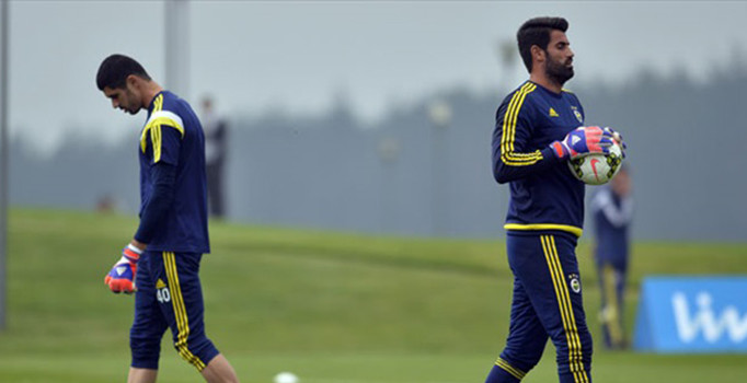 Kalede kriz yaşayan Fenerbahçe'de yarın kalede kim oynayacak?