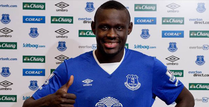 Galatasaray'ın gözdesi Oumar Niasse Everton'da kadro dışı
