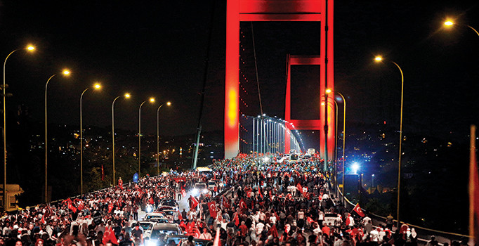 Prof. Dr. Ramazan Gözen yazdı: 15 Temmuz’u püskürten sivil inisiyatif nasıl doğdu?