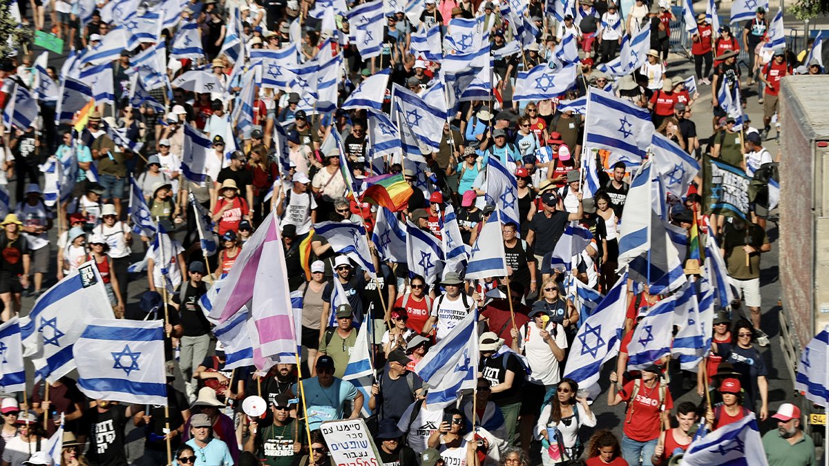 Milyonları sokağa dökmüştü: İsrail'deki tartışmalı yasaya onay