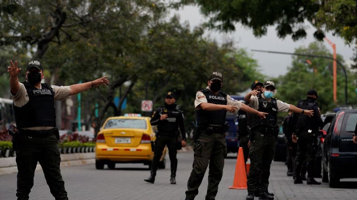 Ekvador'da olağanüstü hal ilan edildi