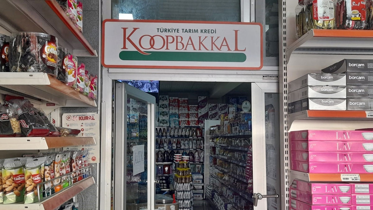 Aracı kaldırıldı, meyve-sebze uygun fiyata vatandaşa ulaştırılıyor! Erdoğan duyurmuştu, 23 ilde 356 noktada açıldı