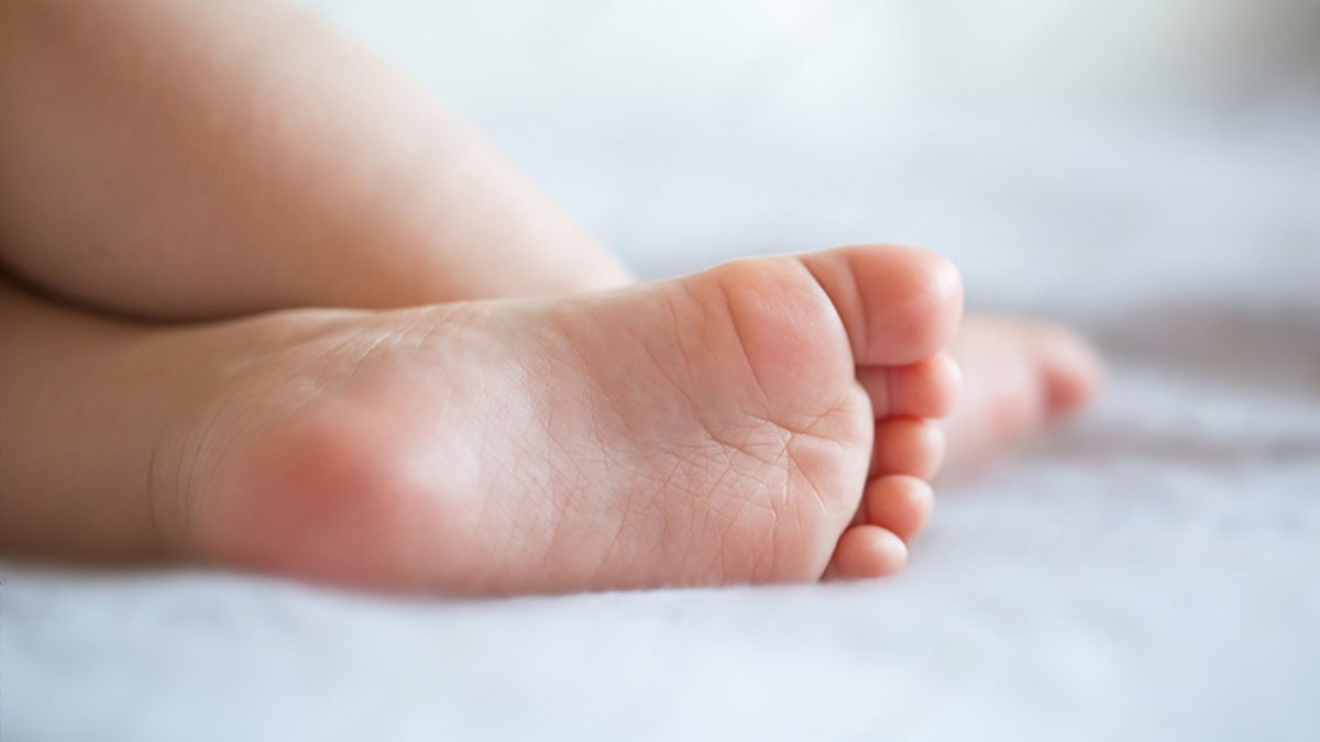 Misafirliğe gittiği evde kabusu yaşattı! Evdeki 1 haftalık bebeği...