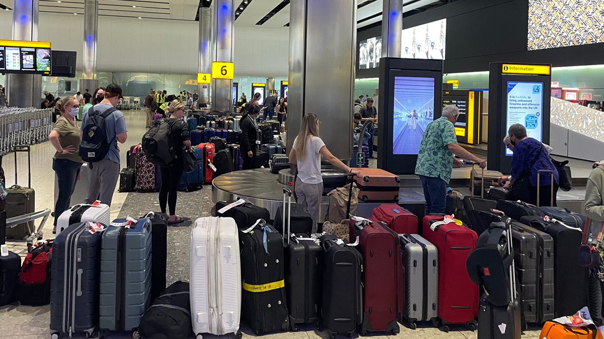 Britanya vahim tabloyu paylaştı: Türkiye’den dönen 241 turistte salmonella çıktı