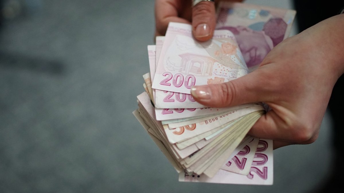 Memurun iki yılı kapsayan zam pazarlığı başlıyor: Talep, yüzde 70 zam