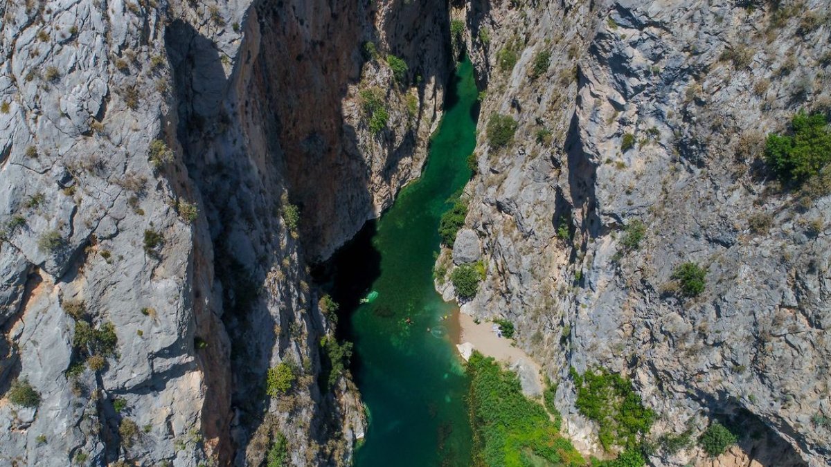 Kapuz Kanyonu: Türkiye'nin Doğal Güzelliklerinden Bir Keşif