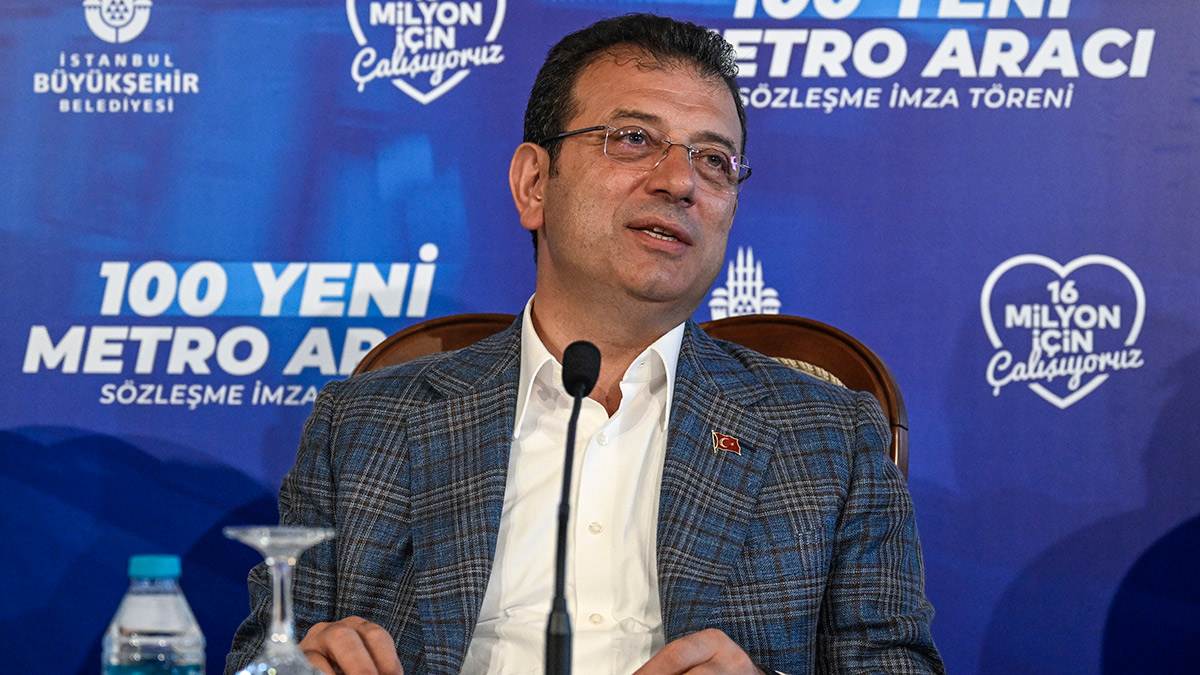 İmamoğlu: Cemevlerine hizmet etmek borcumuz