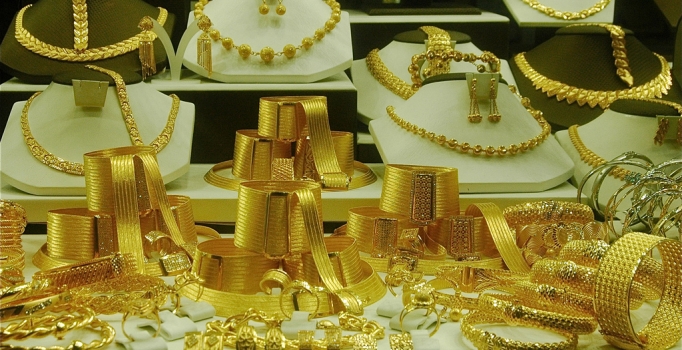 Rusya’daki daralma Antalyalı kuyumcuları vurdu