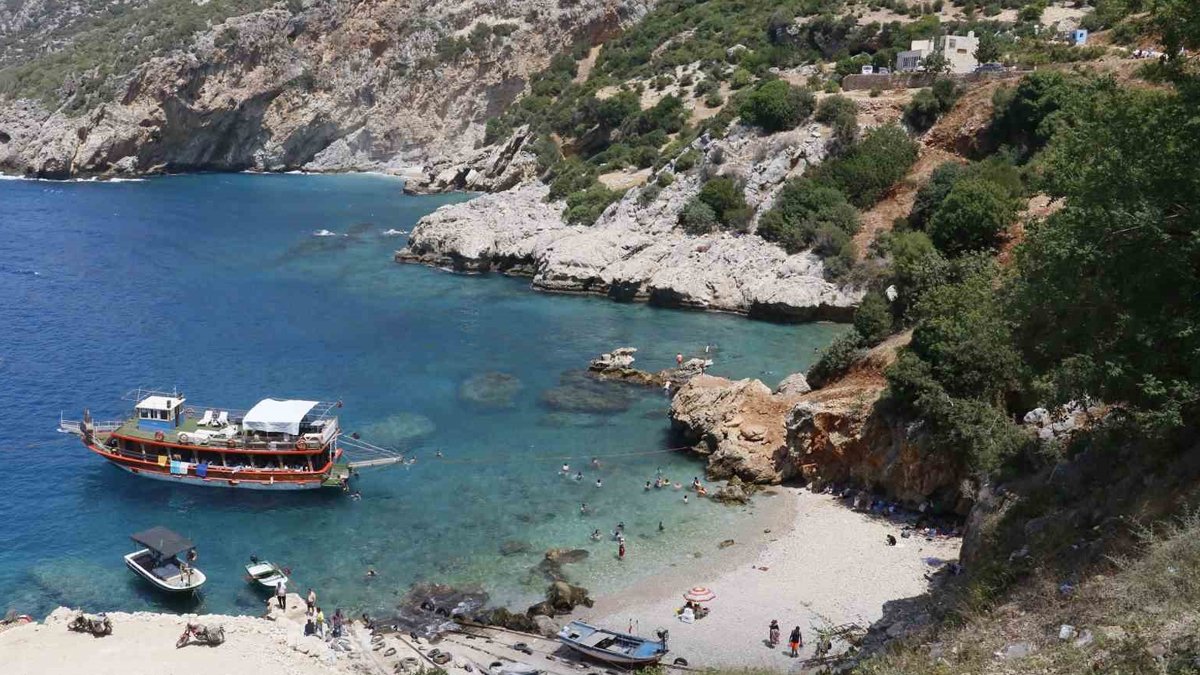 Korsanların sığınağı ziyaretçi durağı oldu