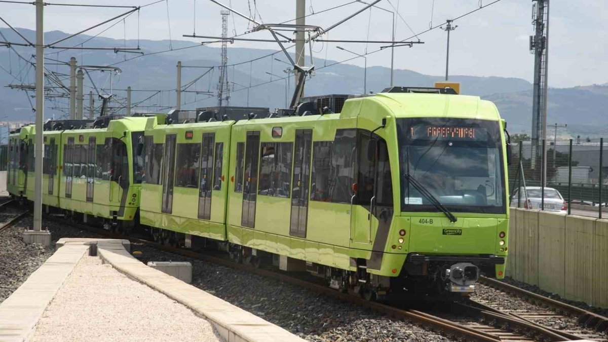 Bursa’da toplu taşımaya zam: Tam biniş 12 lira oldu