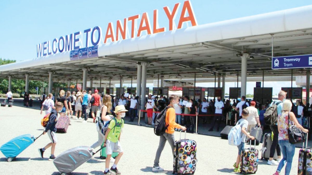 Sadece turist değil harcaması da arttı