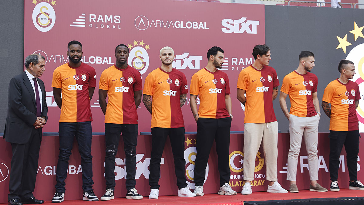 UEFA, Galatasaray'a soruşturma başlattı! Astronomik bedellere alınan futbolcular, FFP radarına takıldı, ceza kapıda