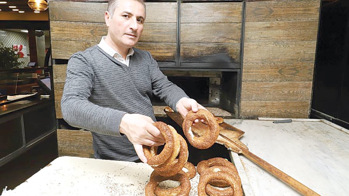 Simitçi özür diledi