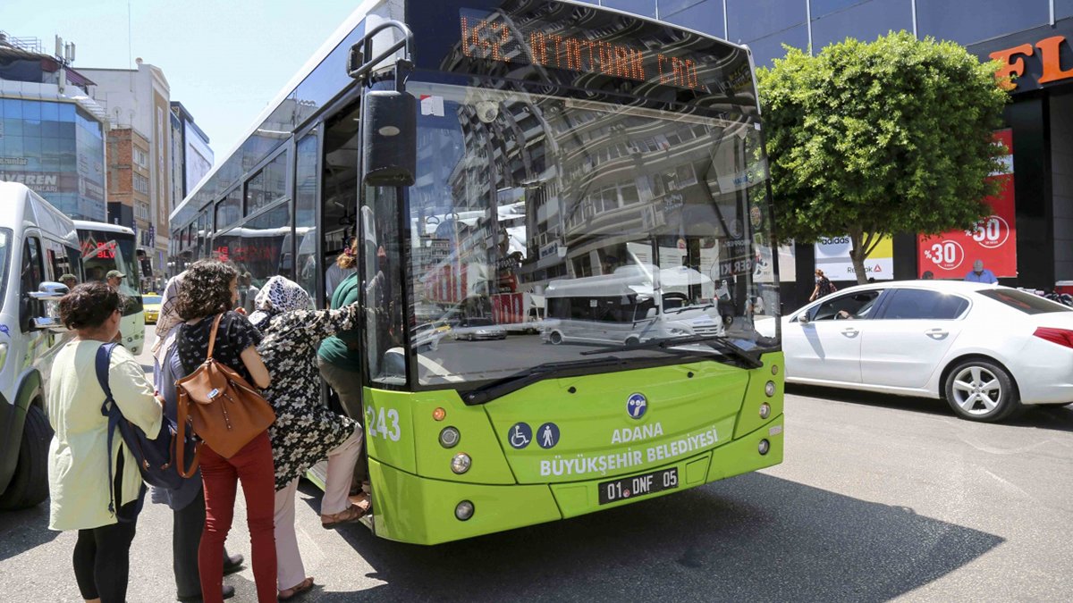 Toplu ulaşıma bir zam da Adana'dan