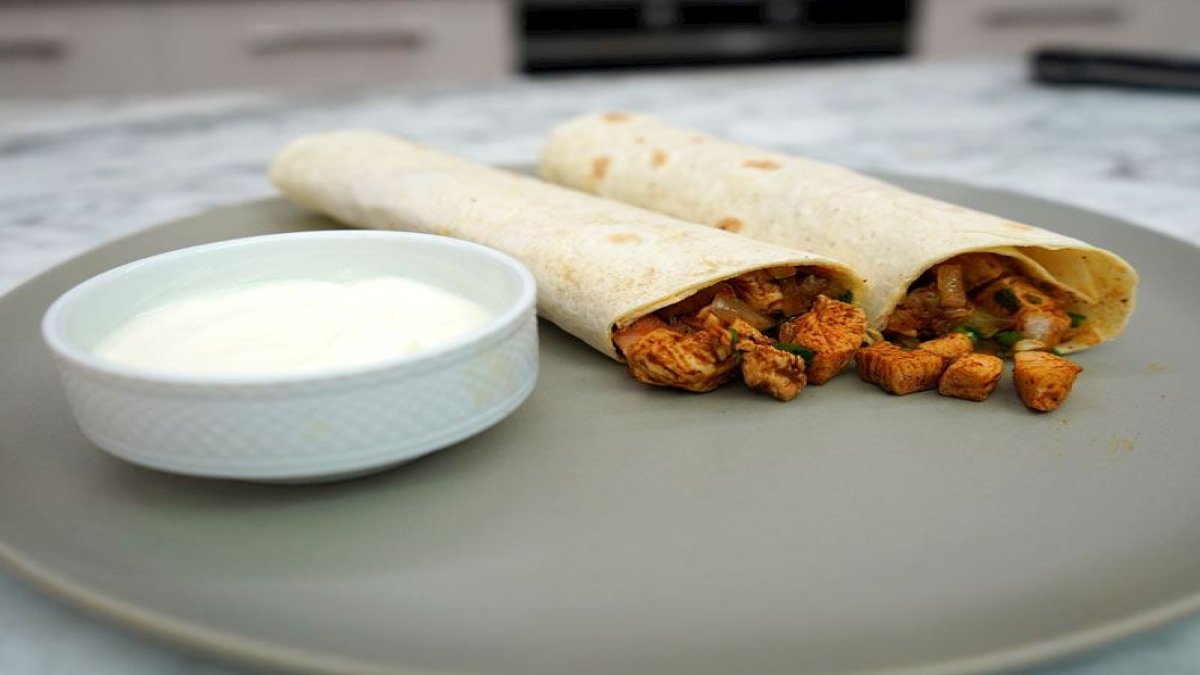 Tavuk Tantuni Tarifi: Lezzet Dolu Bir Lezzet Şöleni