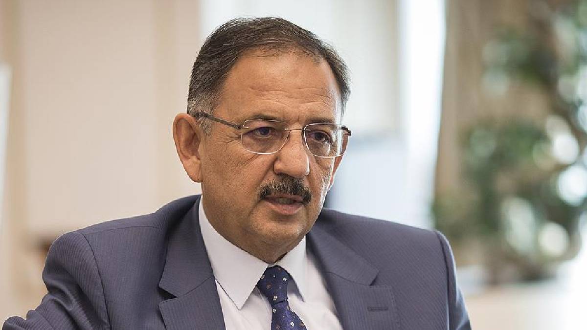 Deprem konutlarına ilişkin sözleri tepki toplamıştı: Bakan Özhaseki'den yeni açıklama