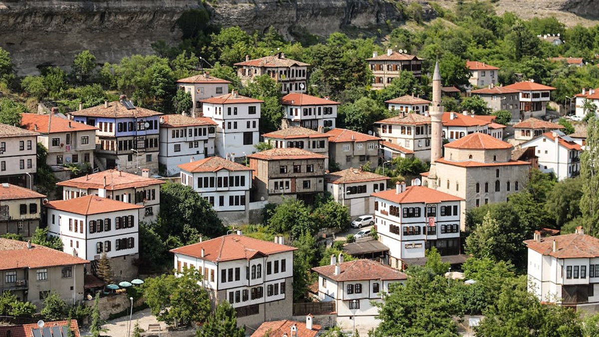 Karabük nüfusunun yüzde 93'ü deprem bölgesinde çıktı: 204 okul büyük risk altında