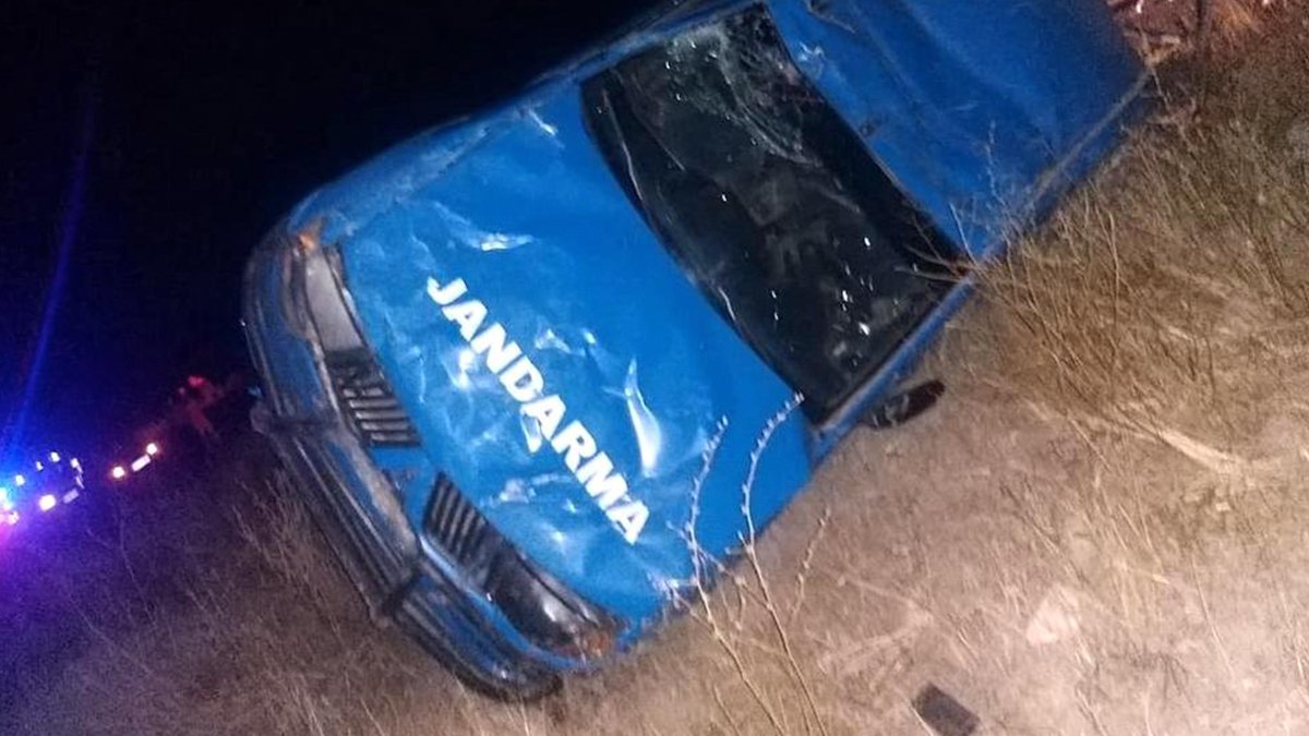 Erzurum'da askeri araç ve tır çarpıştı