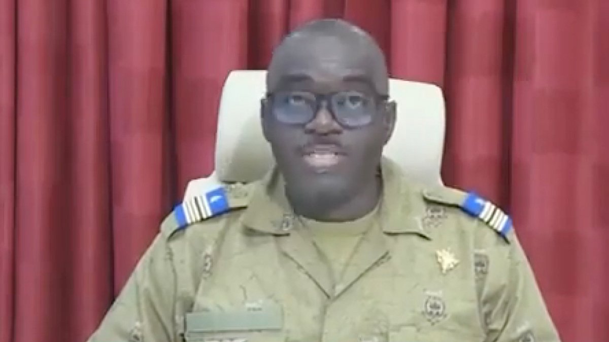 Hava sahası kapatıldı: Yabancı bir ülke Nijer'e saldırı hazırlığında