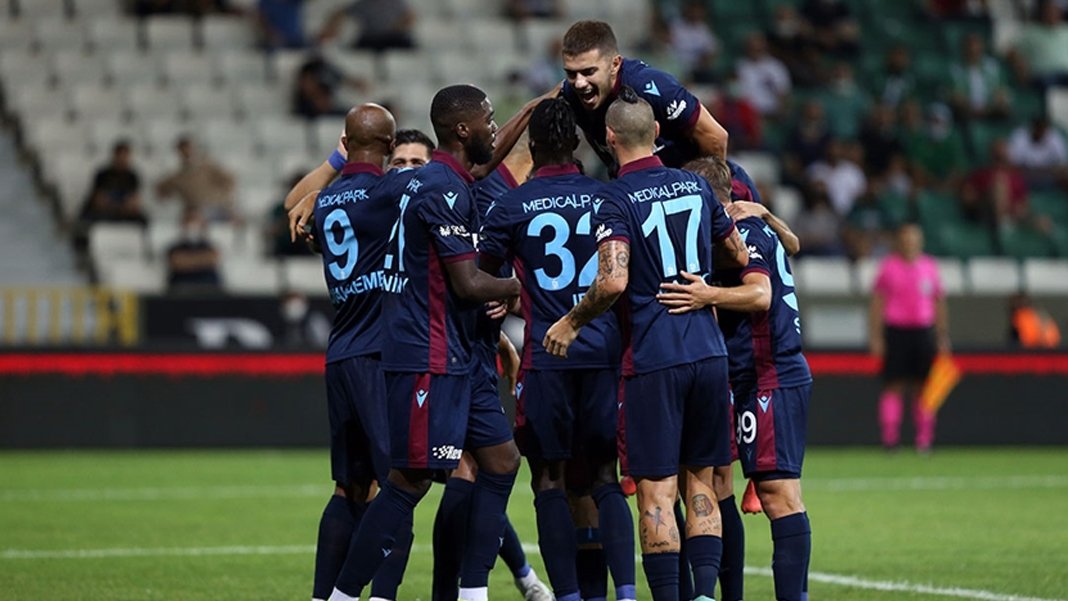 Trabzonspor tarihi sponsorluğu KAP'a bildirdi: Stadın adı da değişti