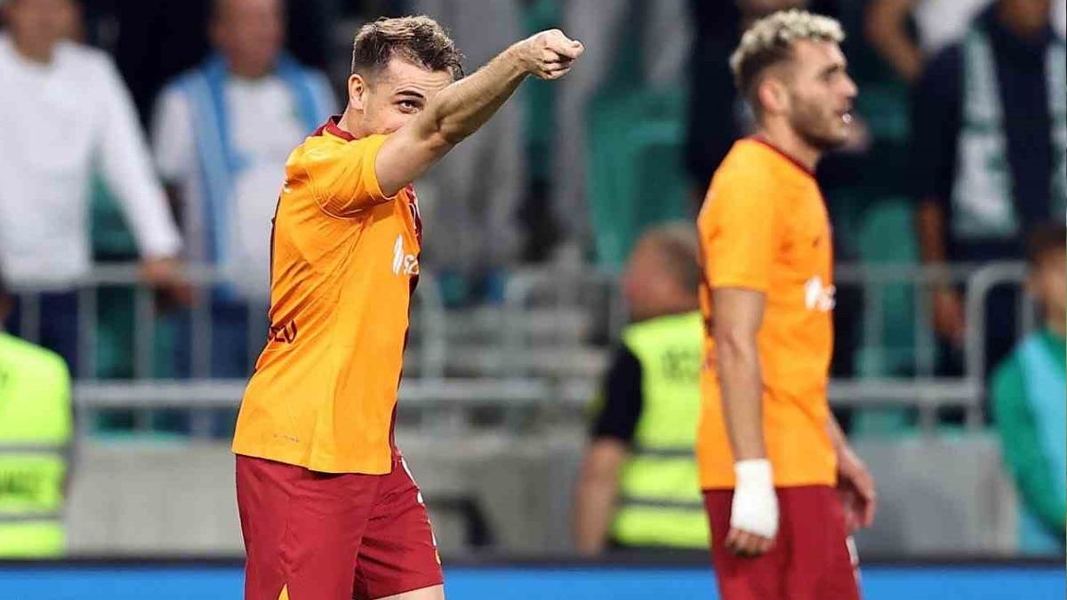 Galatasaray deplasmanda tur kapısını araladı