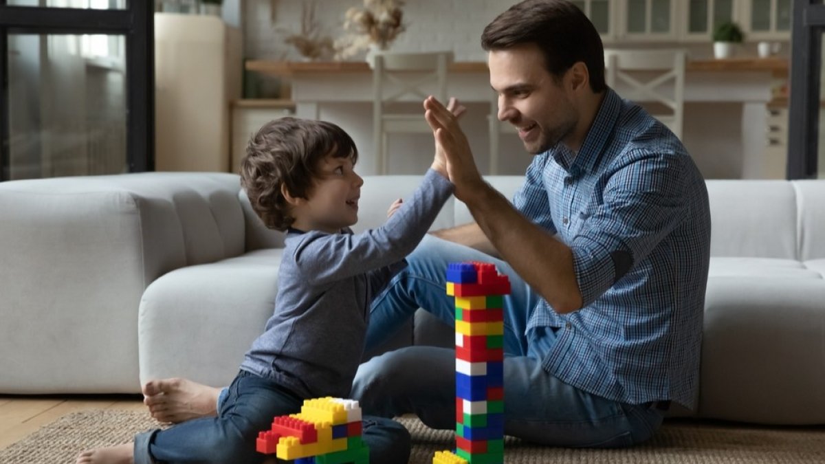 Çocuklar Yeni Bilgileri İlk Nasıl Öğrenirler?