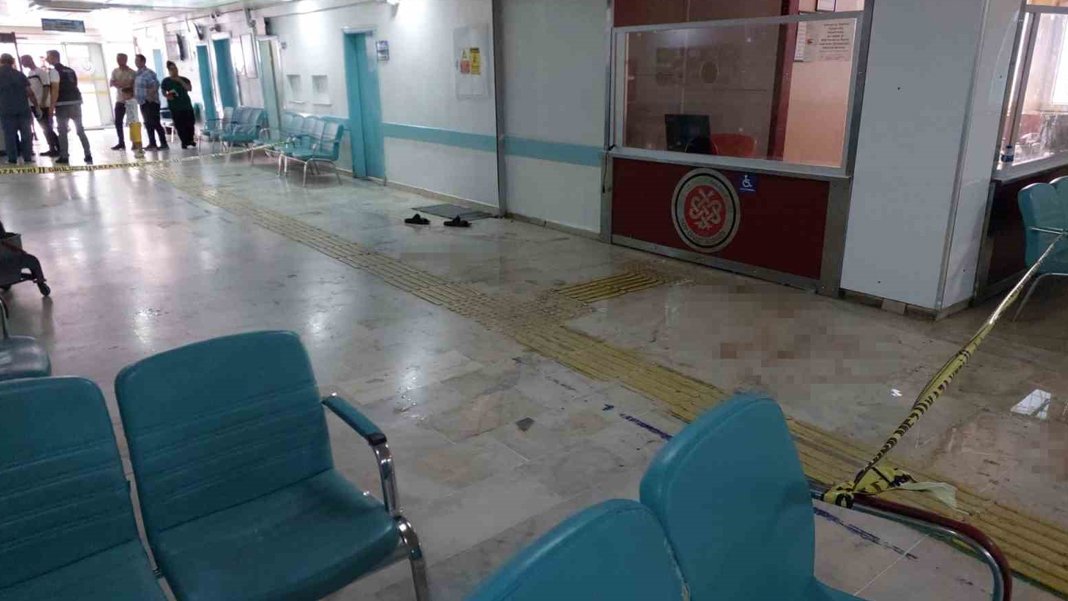 Silahların konuştuğu kavga hastaneyi kana buladı: 3 yaralı