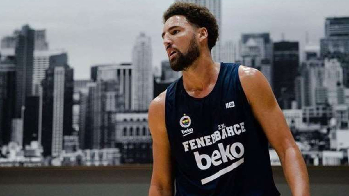 NBA yıldızından Fenerbahçe tişörtüyle antrenman