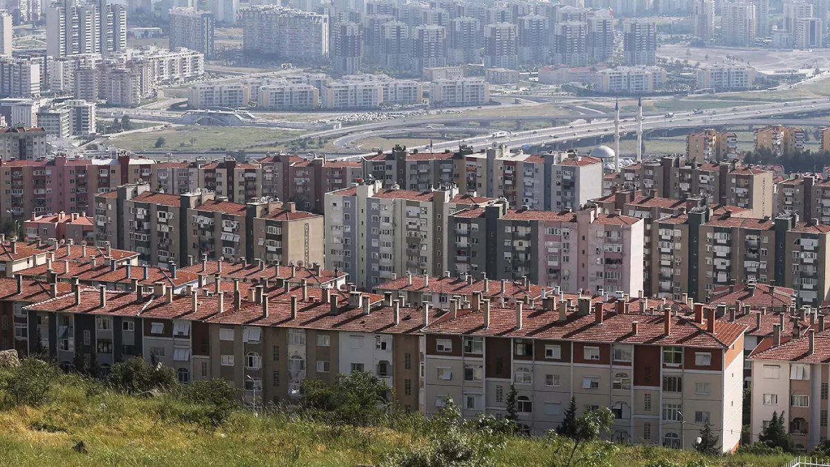 Kiracılara 'peşin' ve 'tahliye' kıskacı: Ev sahibi istediği zaman evi boşaltabilecek