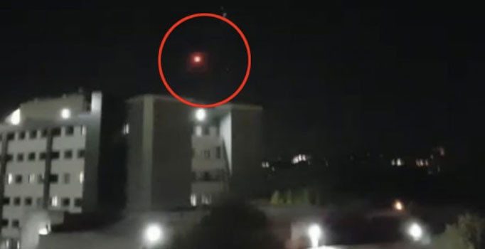 İstanbul Emniyet'inde polisler darbecilerin helikopterini böyle püskürttü