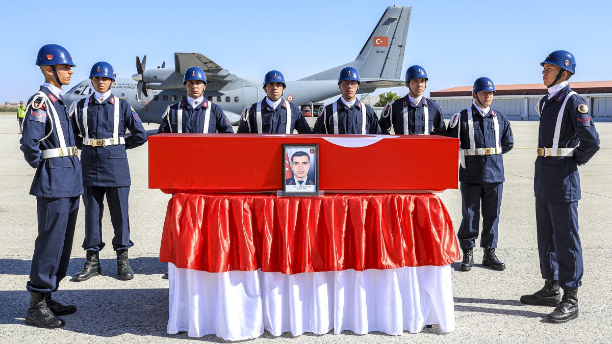 Eğitim sırasında fenalaşan uzman çavuş şehit oldu