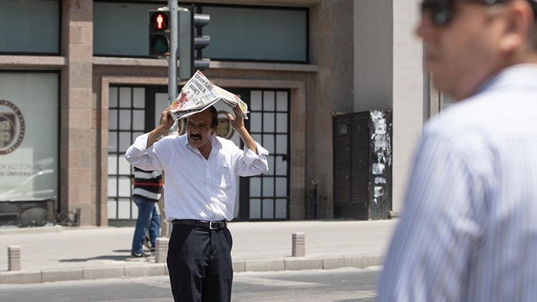 ABB sosyal medyadan duyurdu: Ankara'da mesai saatlerine sıcak hava ayarı