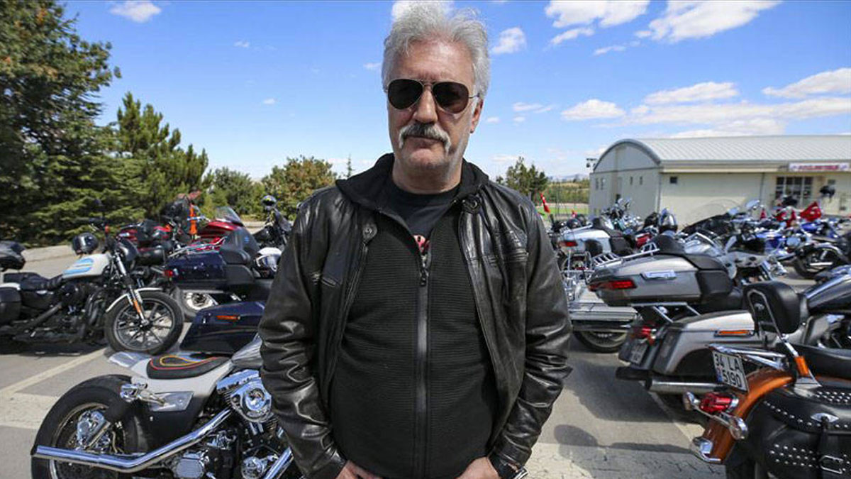 DETİS’ten Tamer Karadağlı tepkisi: Sanat elbette politiktir ama...