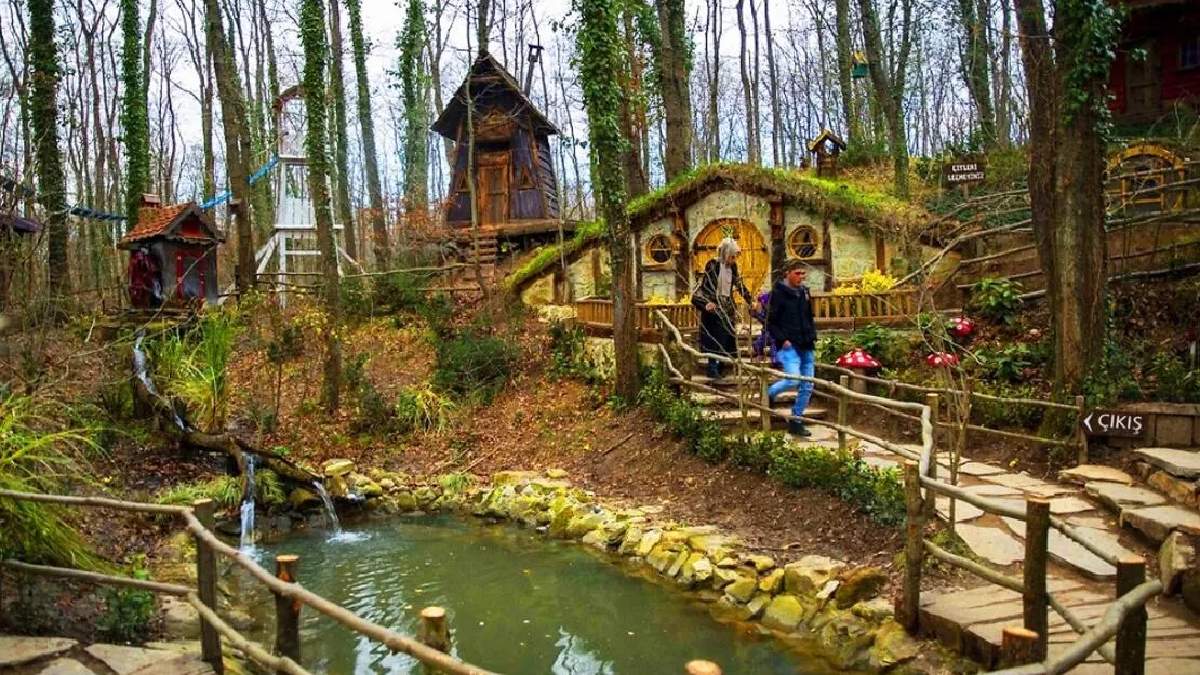 Şehir kalabalığından uzak yemyeşil bir alan! Adeta Türkiye'nin gizli masal diyarı: Duyan hafta sonu için oraya akın ediyor