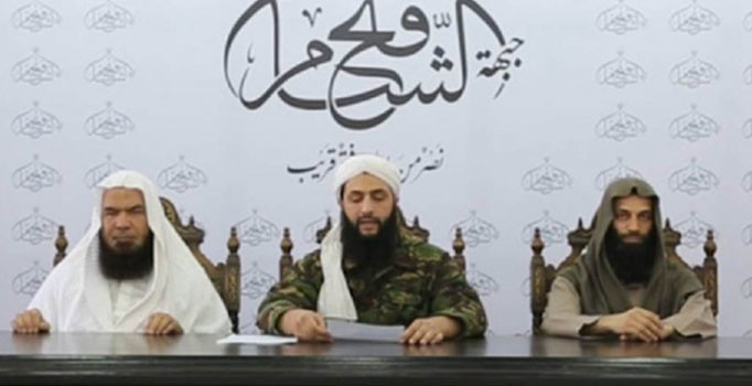 Nusra Cephesi: Devrimi kurtarmak için El Kaide ile bağımızı koparıyoruz