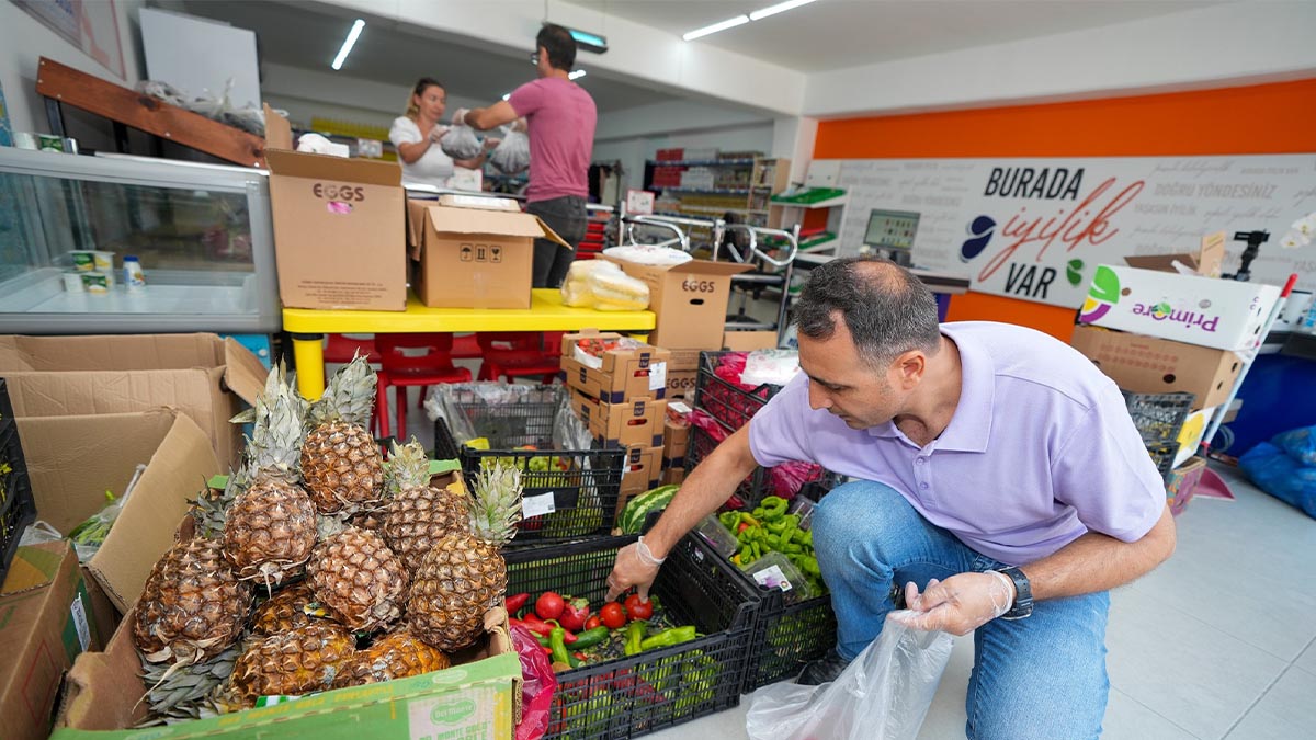 Sosyal Market 3 yılda bin 31 aileye destek oldu
