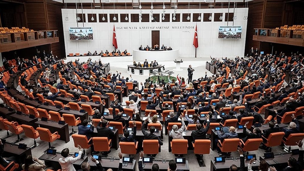Türkiye bir endekste daha son sırada: Kadın bakan oranında sınıfta kaldık
