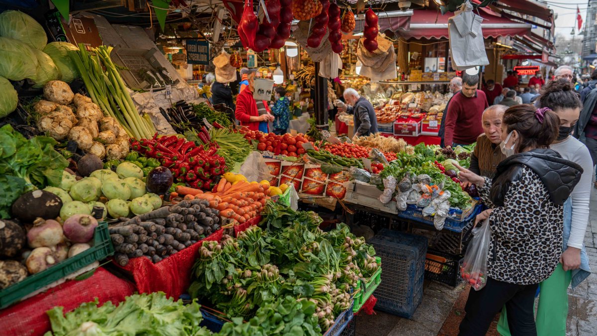 'Halkın enflasyonu' katlanıyor: Gıda fiyatları son 2 ayda yüzde 22,8 arttı