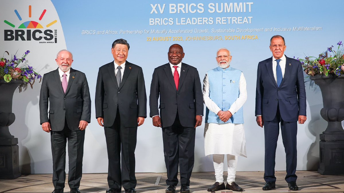 BRICS ülkeler grubu genişliyor: İran ve Suudi Arabistan'da dahil 6 ülkeye resmi davet
