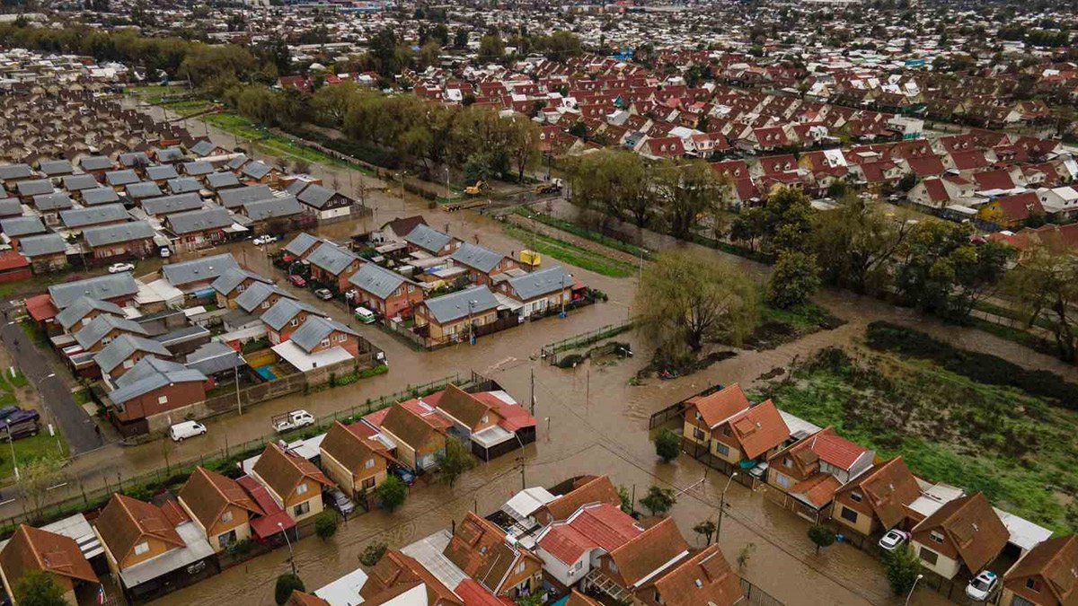 Şili'de sel felaketi! 4 ölü