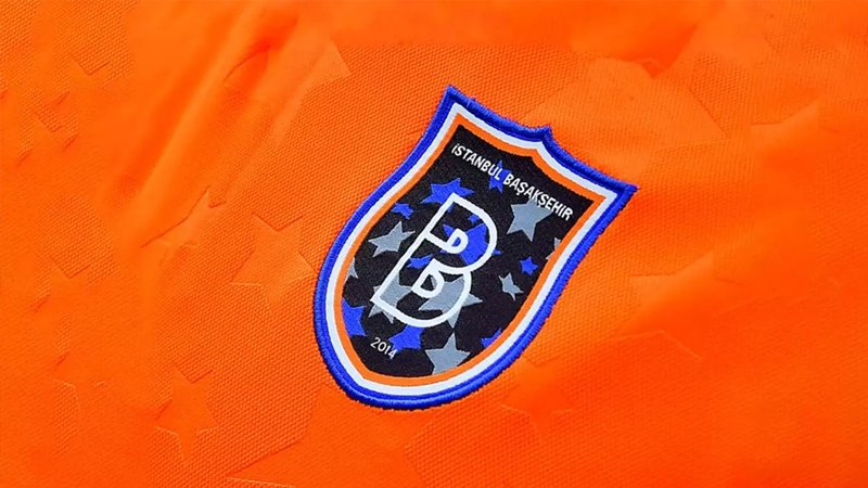 Kartal'ın eski yıldızı imzayı atıyor: Başakşehir'den Beşiktaş'a tarihi transfer çalımı! İmzalar atılıyor