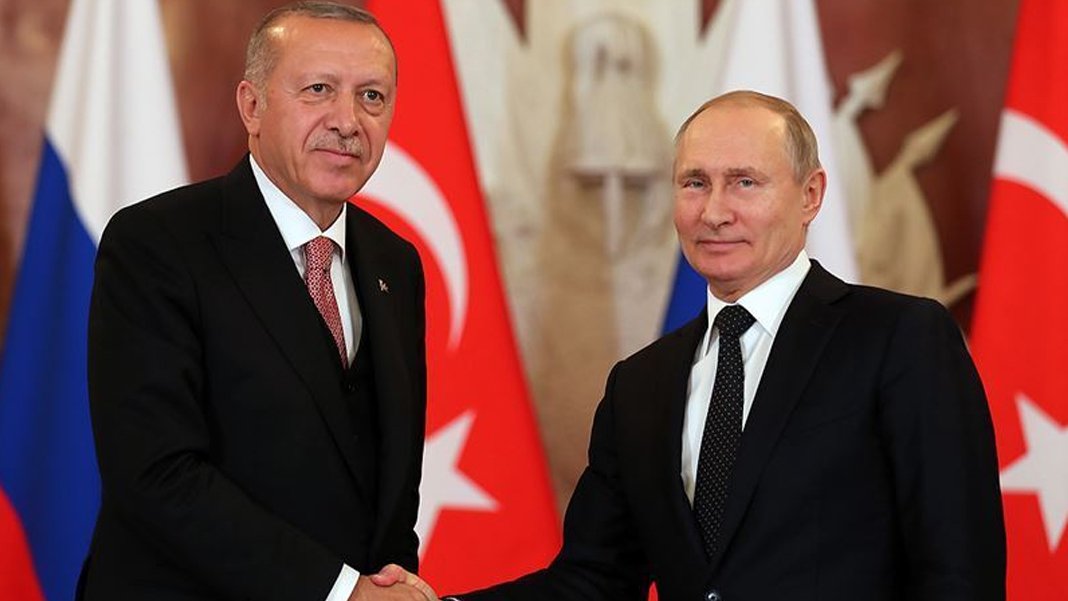 Bloomberg duyurdu: 'Erdoğan, haftaya Rusya'ya gidip Putin'le görüşecek'