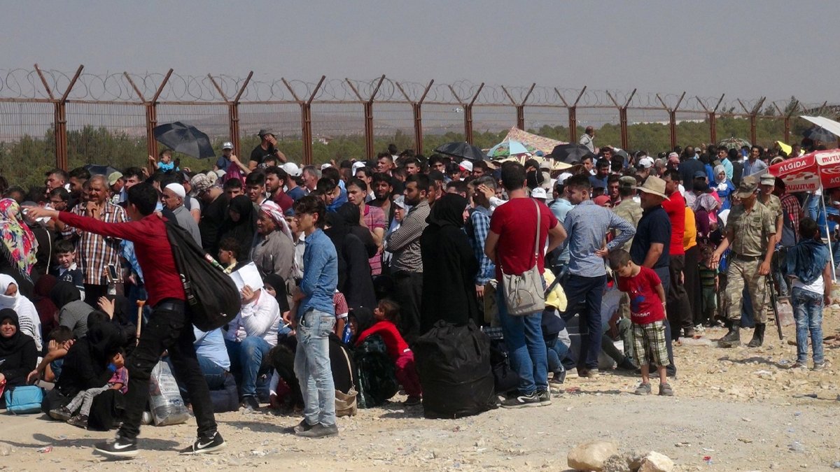 Sığınmacılarla ilgili haberler medyaya olan güveni azalttı