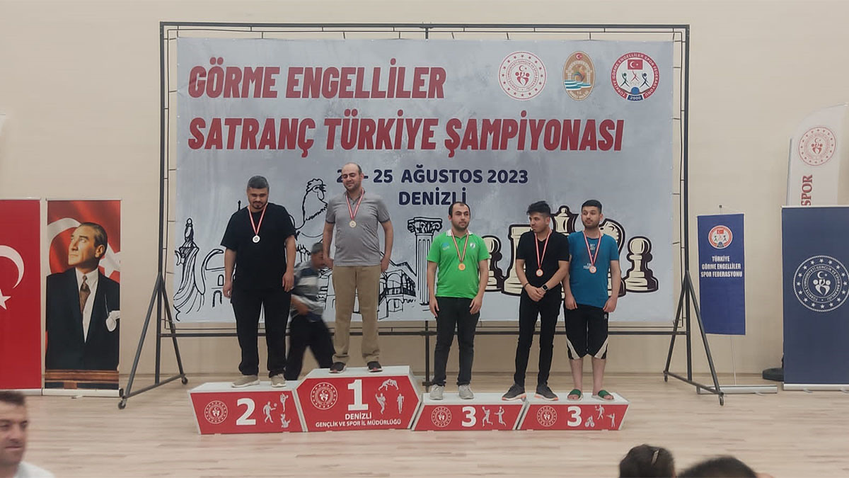 Nilüfer Belediyesi GESK’ten satrançta 3 madalya