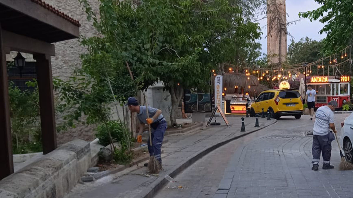 Büyükşehir pırıl pırıl bir Kaleiçi için çalışıyor