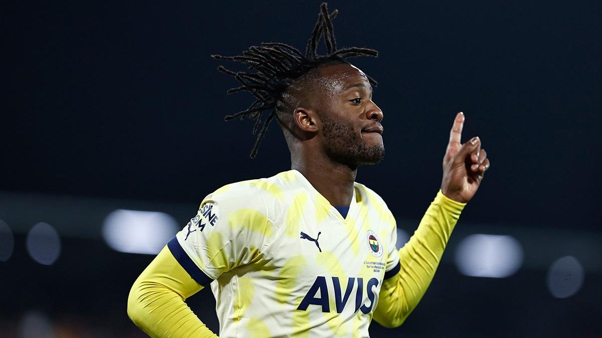 Galatasaray'a imza atan Batshuayi'den Fenerbahçe taraftarının tepkisini toplayan açıklama! Öyle bir şey söyledi ki...