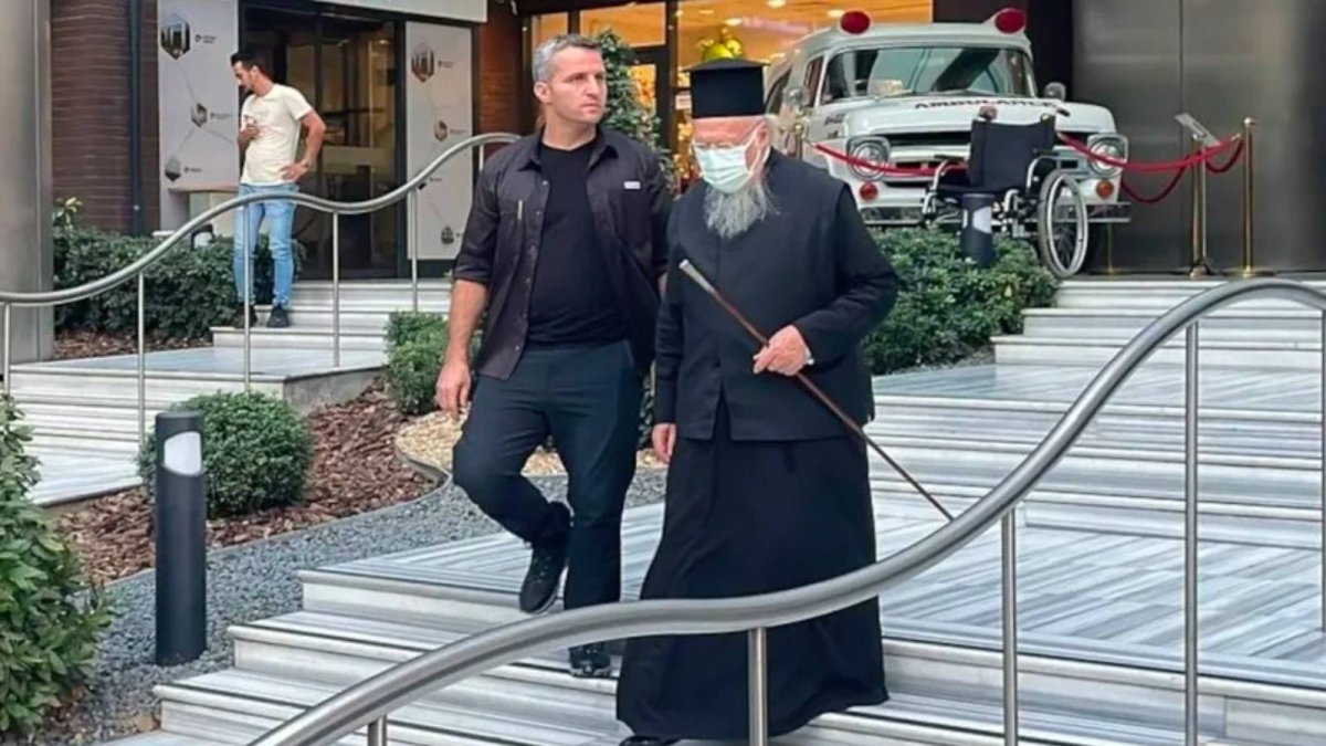 Fener Rum Patriği Bartholomeos'tan Sabancı çiftine ziyaret